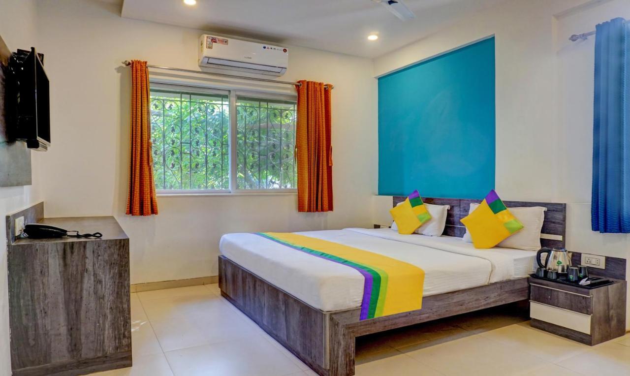 Treebo Trip The Upper Hotel 3*